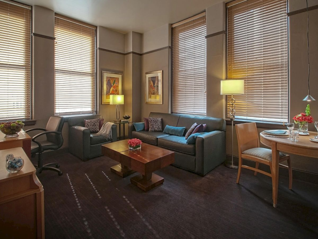 Historic-style guest room at Magnolia Hotel Dallas Downtown